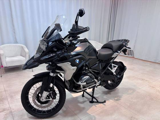 BMW R 1250 GS TRIPLE BLACK 